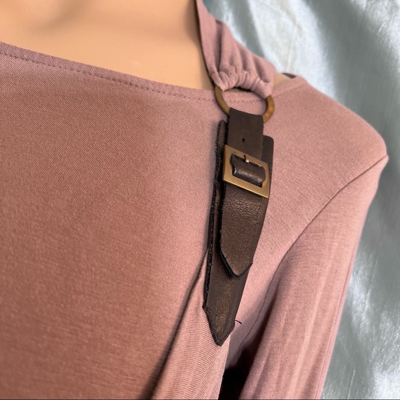 Super fitted steampunk draped design taupe LS knit tee-top, M runs sm. - Picture 5 of 7